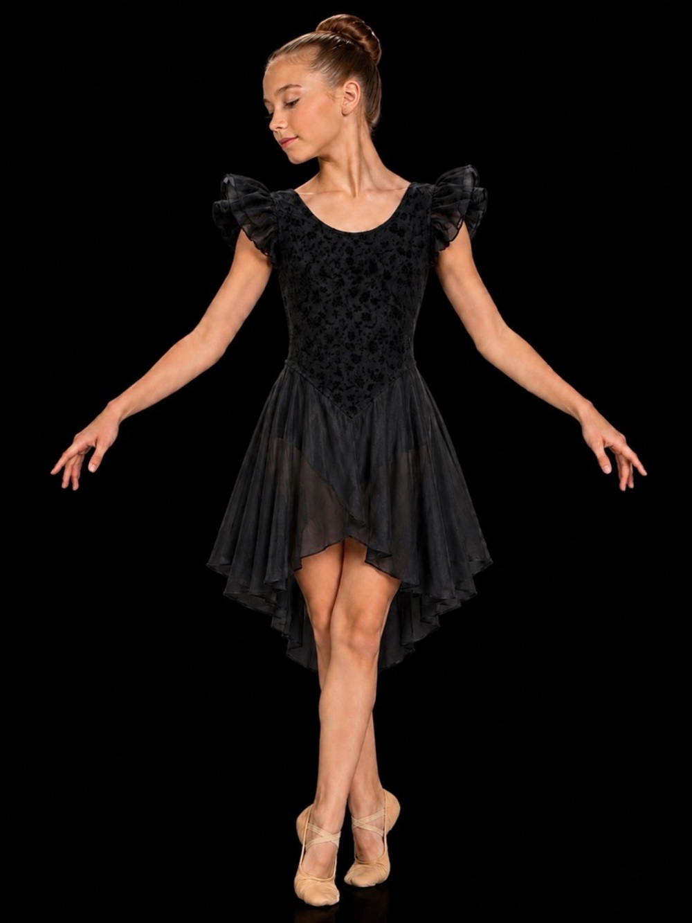 Duck Crossing Youth Large (12-14) Black Lyrical Dance Costum